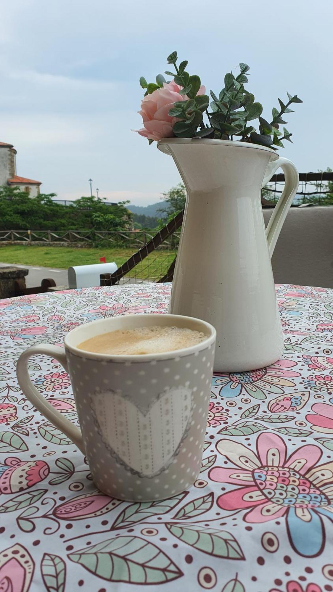 Fuente De Gueelo Guest House San Bartolomé de Meruelo Екстериор снимка