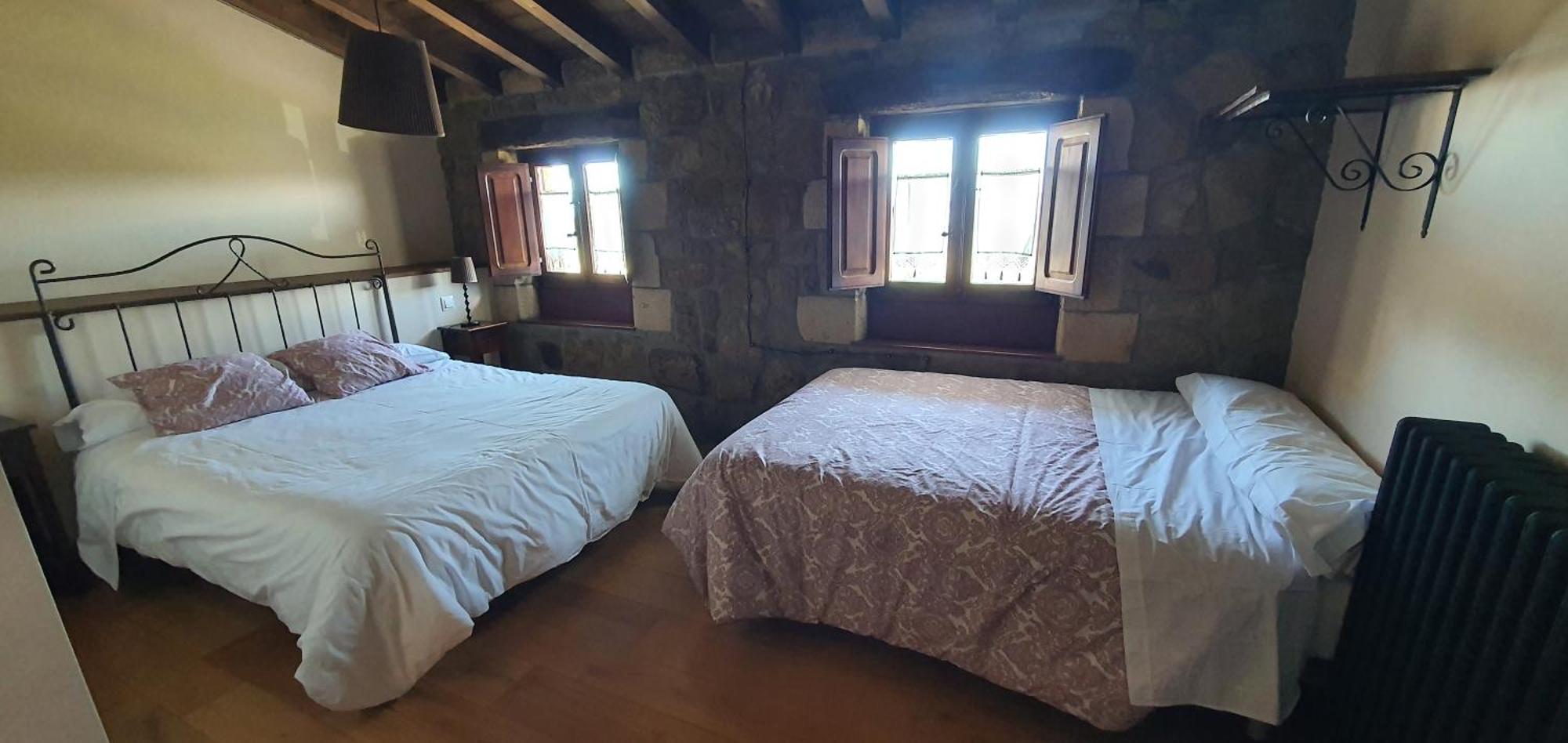 Fuente De Gueelo Guest House San Bartolomé de Meruelo Екстериор снимка