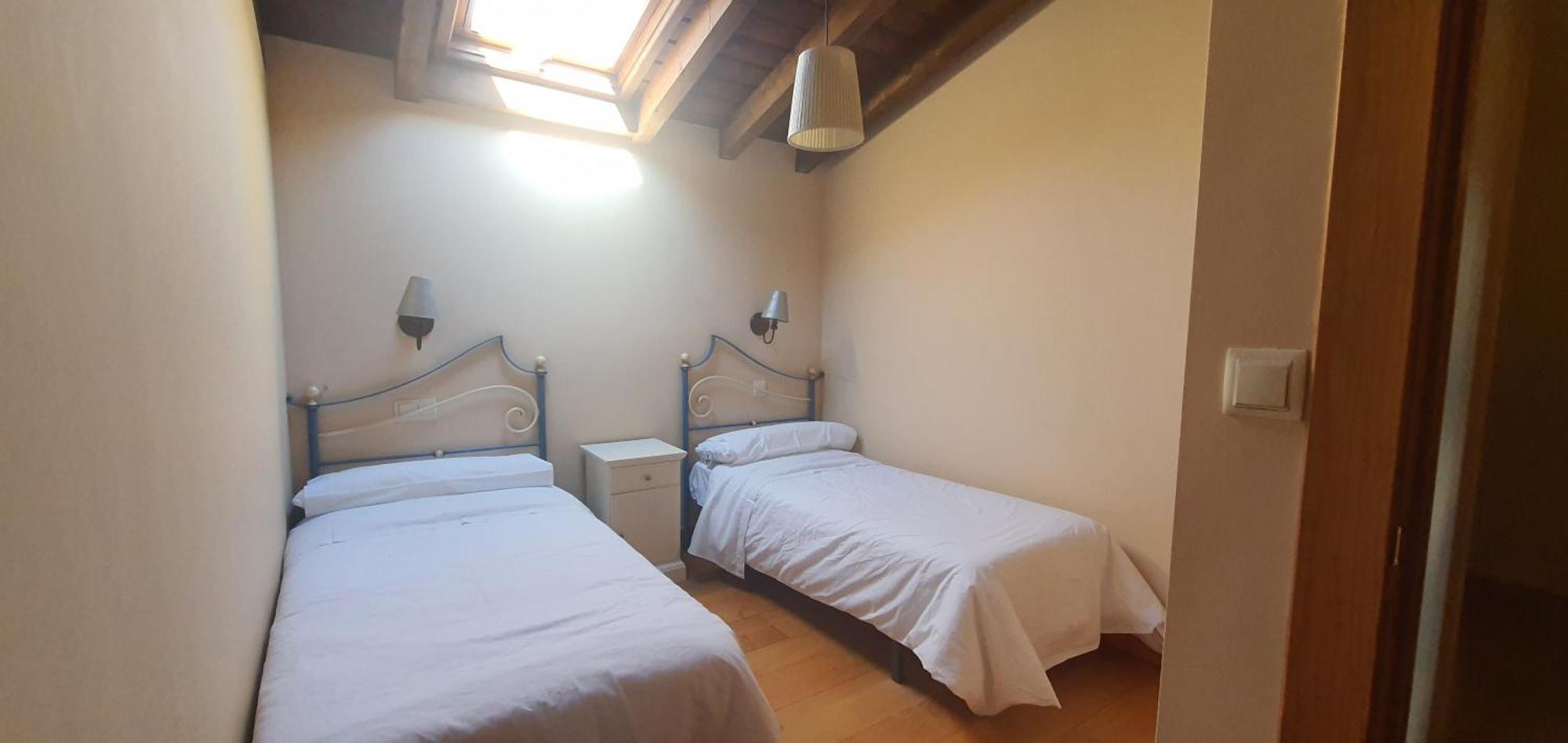 Fuente De Gueelo Guest House San Bartolomé de Meruelo Екстериор снимка