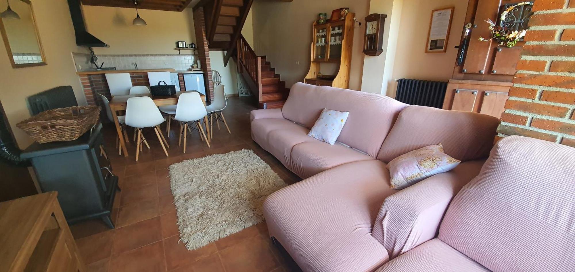 Fuente De Gueelo Guest House San Bartolomé de Meruelo Екстериор снимка