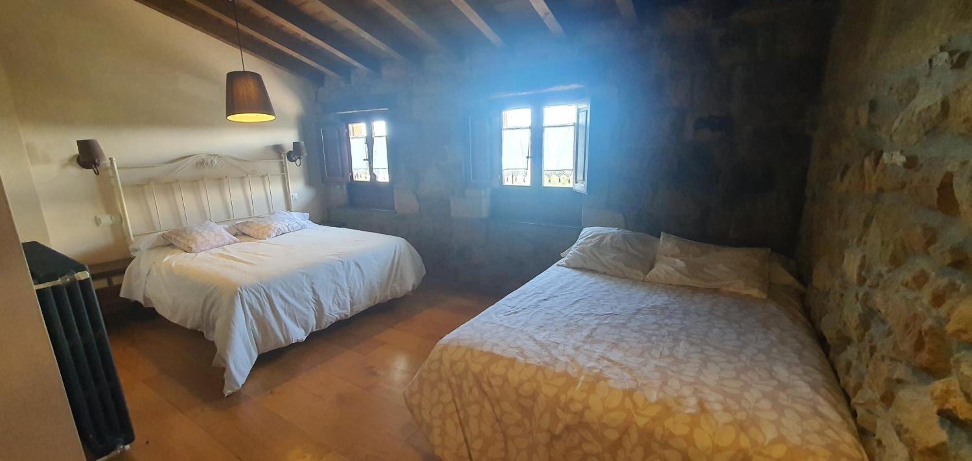 Fuente De Gueelo Guest House San Bartolomé de Meruelo Екстериор снимка