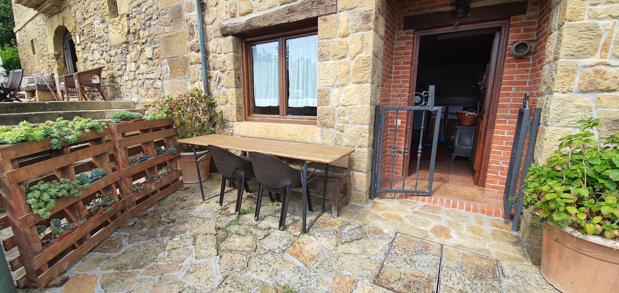 Fuente De Gueelo Guest House San Bartolomé de Meruelo Екстериор снимка