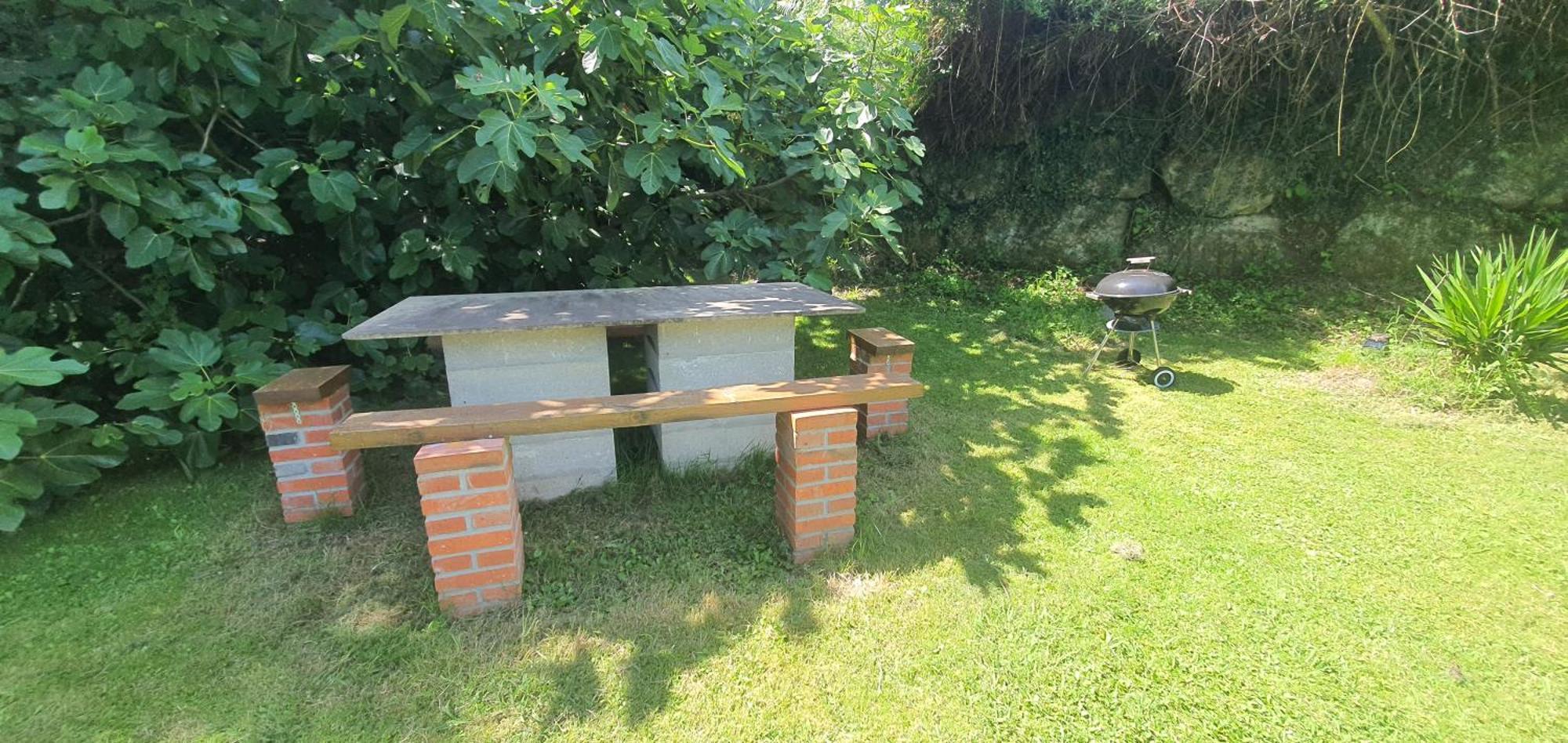 Fuente De Gueelo Guest House San Bartolomé de Meruelo Екстериор снимка