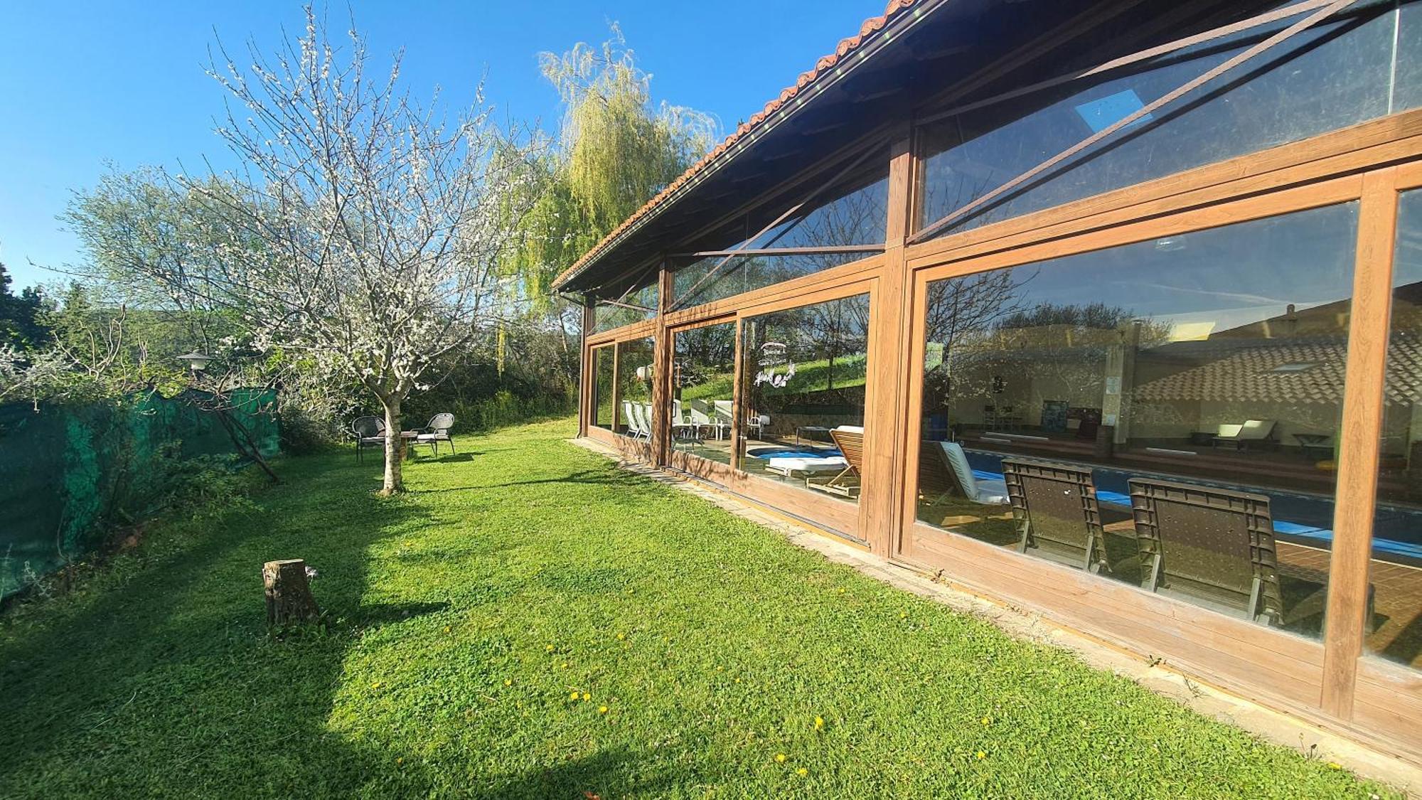 Fuente De Gueelo Guest House San Bartolomé de Meruelo Екстериор снимка