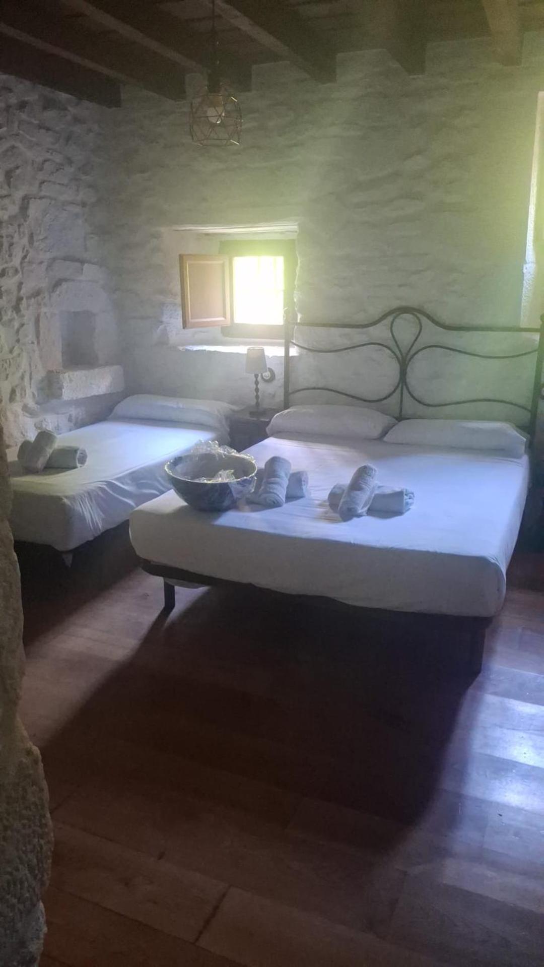 Fuente De Gueelo Guest House San Bartolomé de Meruelo Екстериор снимка